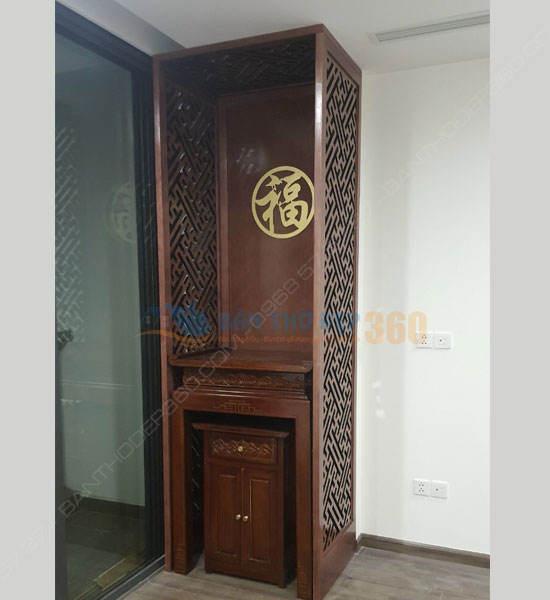 Mẫu bàn thờ đứng đẹp hiện đại tại Cầu Giấy