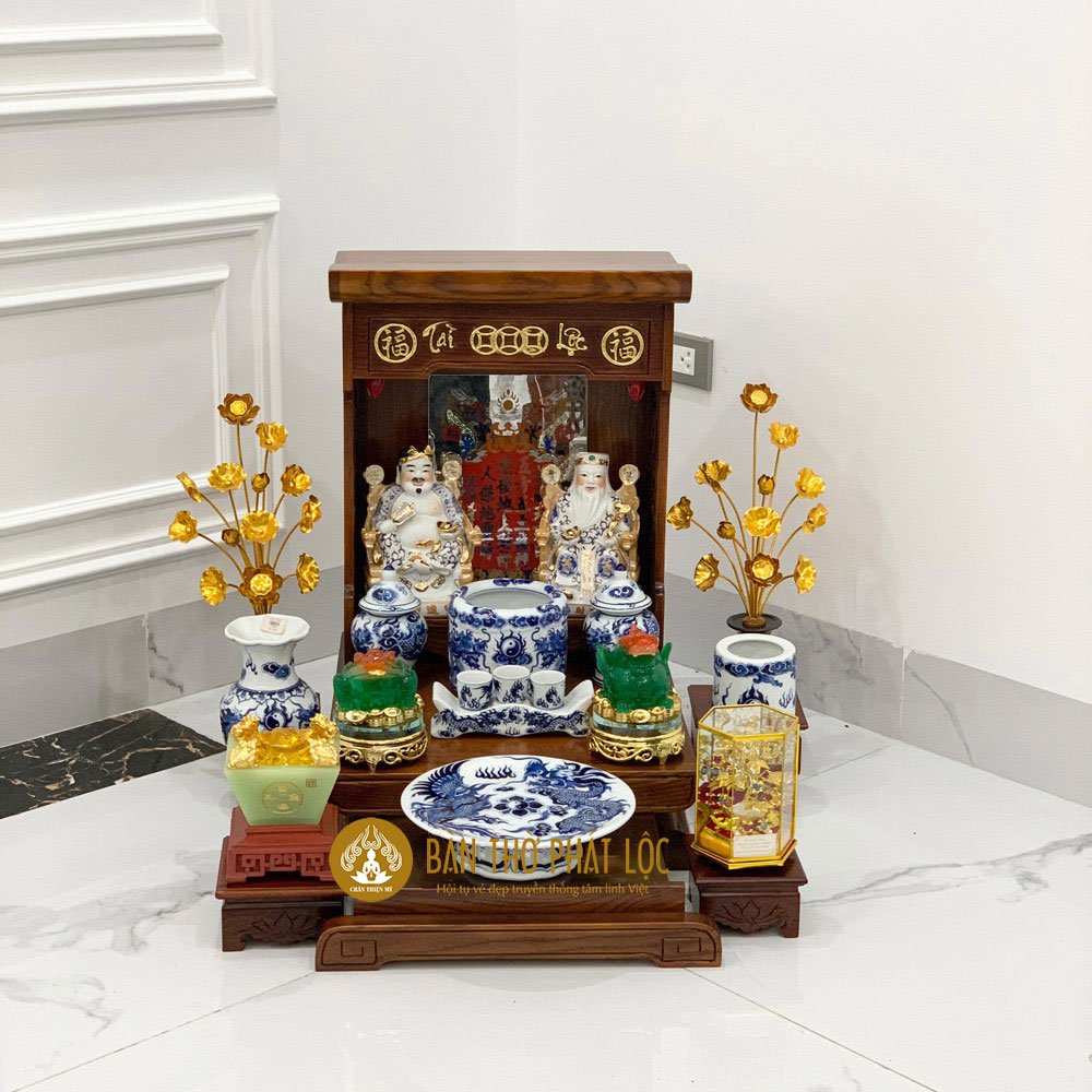 mua bàn thờ thần tài