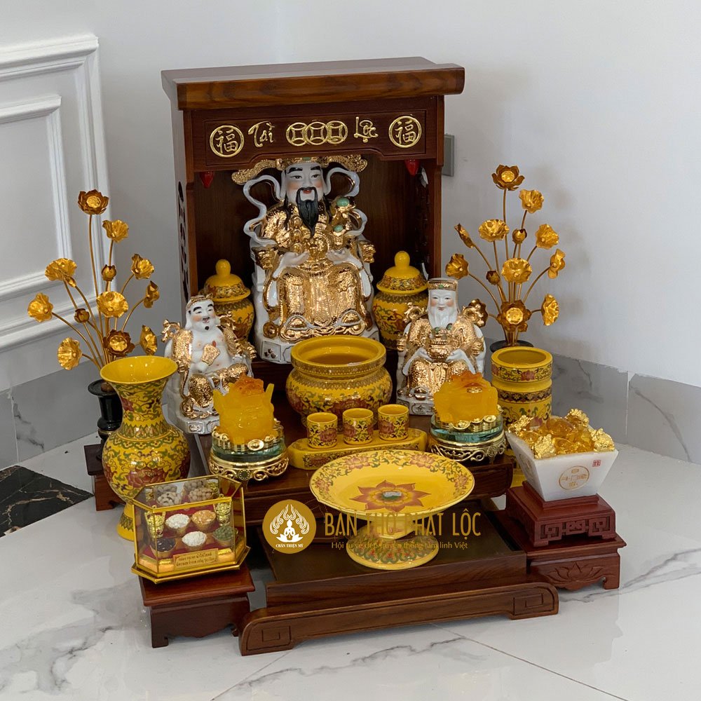 bàn thờ thần tài đơn giản