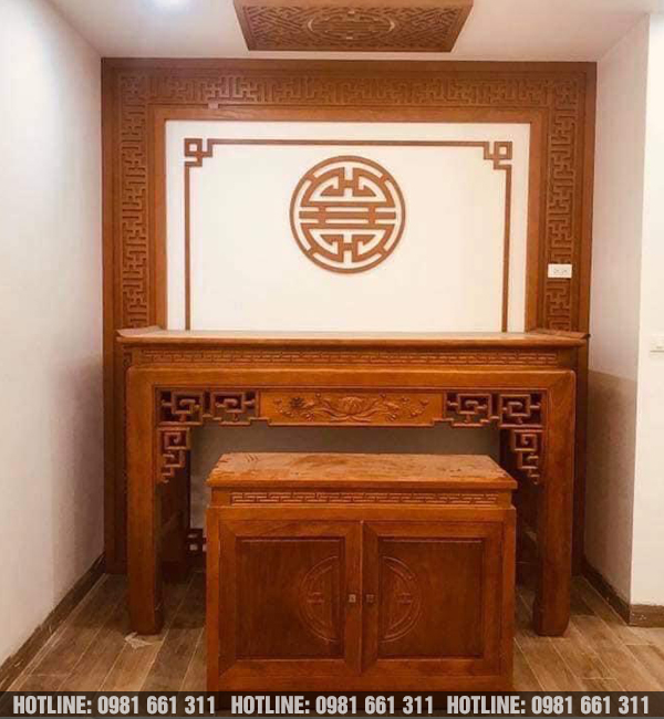 Bàn thờ đứng đơn giản hợp với mọi chung cư Hà Nội